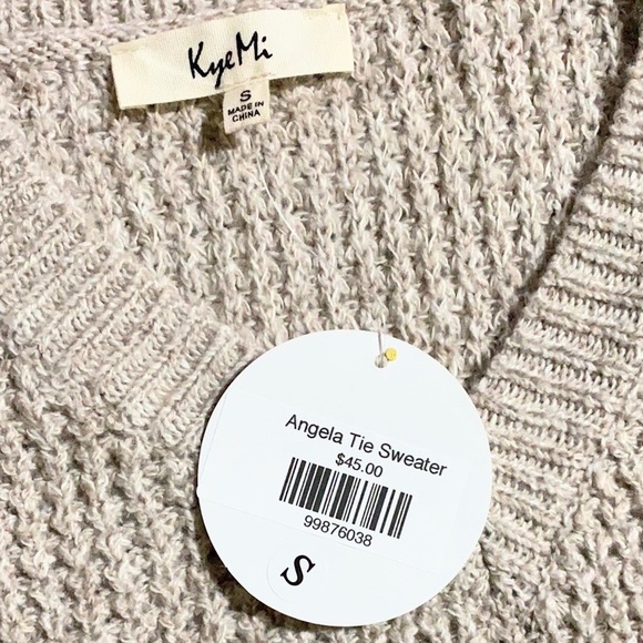 Kye Mi Cold Shoulder Oatmeal Waffle Tie Sweater S - Picture 10 of 10